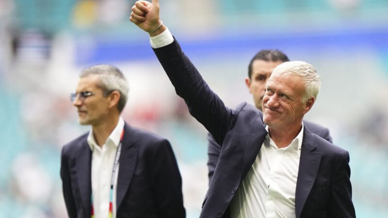 Retraite de didier deschamps : l&rsquo;équipe de France, une page se tourne après 14 ans de passion