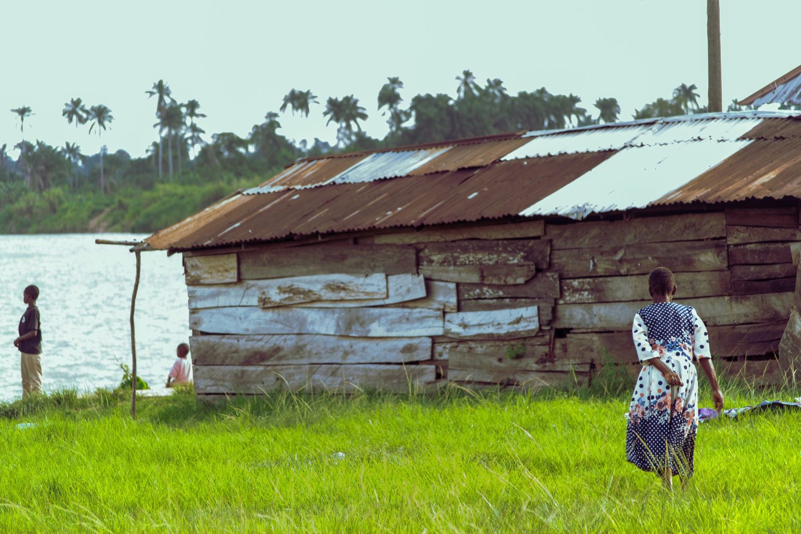 Pauvreté extrême en Nyanga : le Gabon face à ses contradictions territoriales
