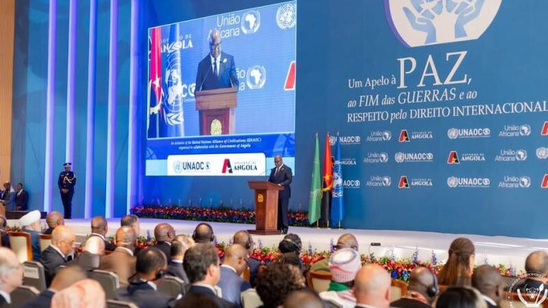 Félix Tshisekedi à Luanda : la crise de l&rsquo;Est de la RDC un défi pour l&rsquo;Afrique et le monde