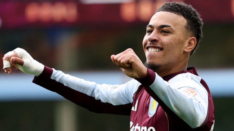 Chelsea réalise un coup de maître avec l&rsquo;arrivée de Rogers, deuxième transfert le plus cher de l&rsquo;histoire de la Premier League
