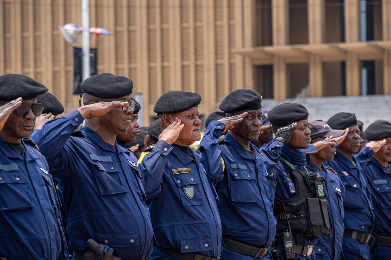 Rdc : près de 64 000 policiers fantômes identifiés dans la police nationale