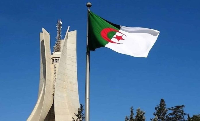 Rencontre diplomatique entre l'Algérie et le Mali