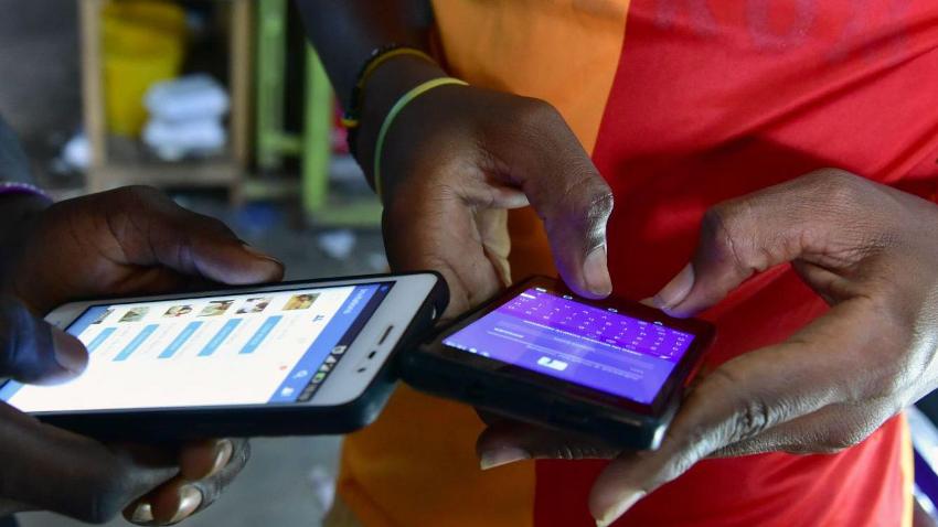 Gabon : la guerre des mots s&rsquo;intensifie sur les réseaux sociaux