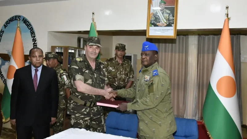 Quatre hélicoptères offerts au Niger par l&rsquo;Algérie : atterrissage à Niamey