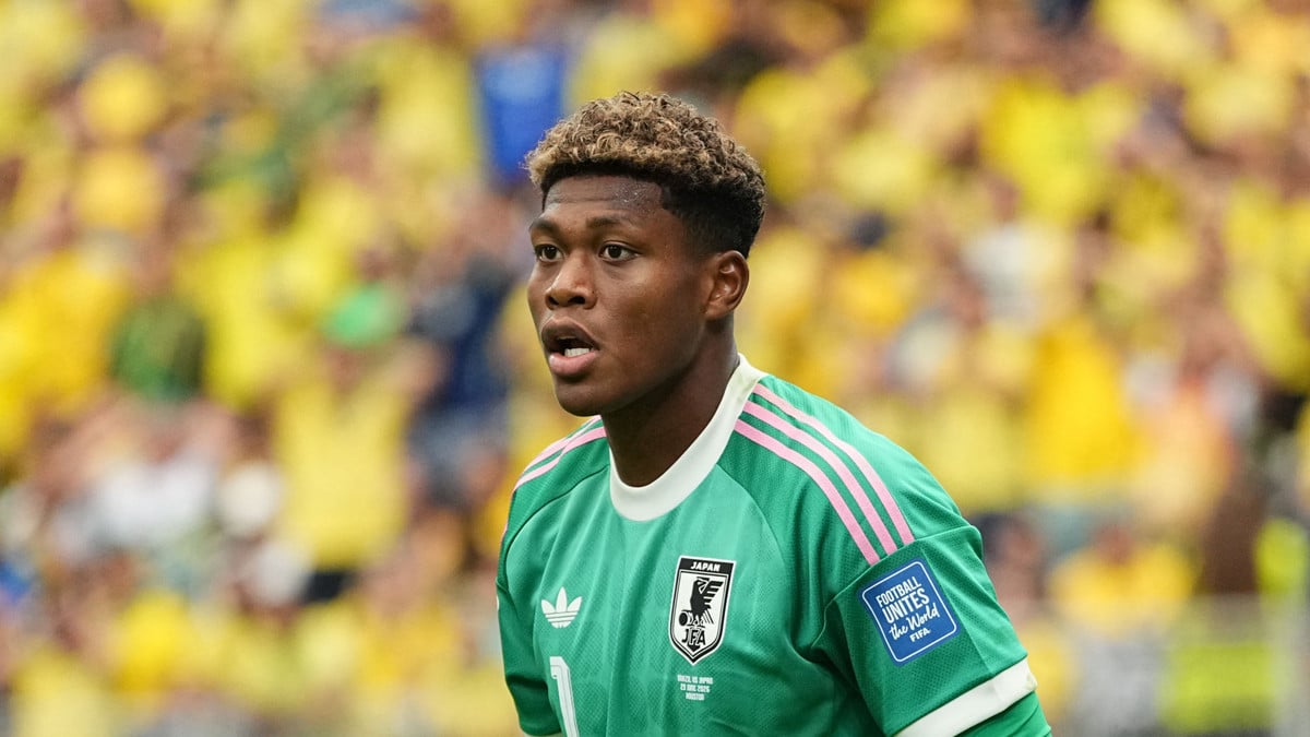 PSG : une offre record pour attirer le gardien Zion Suzuki