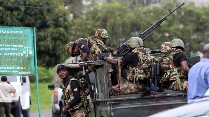 Crise au Cameroun : l&rsquo;armée se fragmente sans Paul Biya