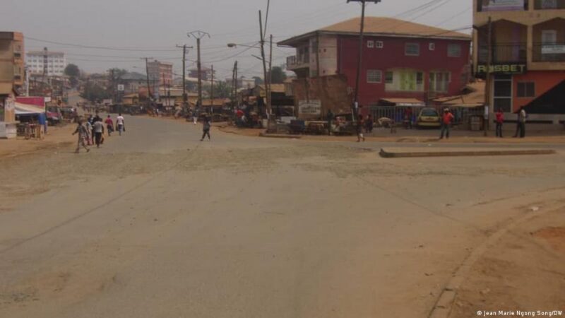 Route douala bafoussam état désastreux des usagers en colère