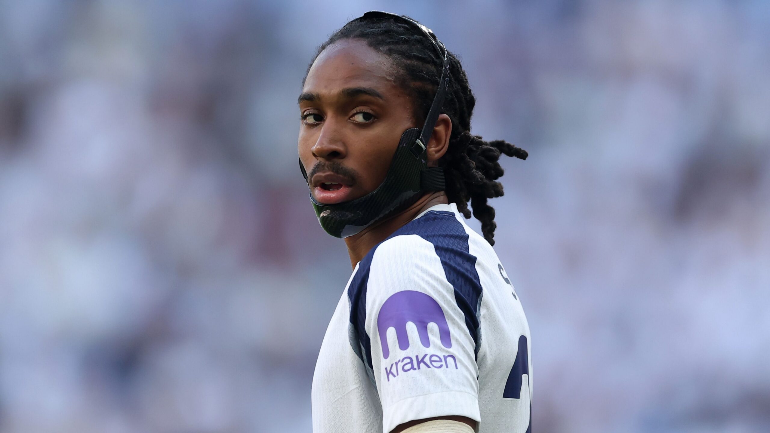 Djed spence en visite médicale à l&rsquo;inter milan après son transfert depuis tottenham