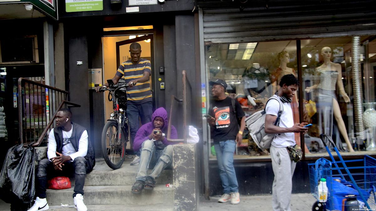 Migrants expulsés des États-Unis : une plainte déposée au Cameroun