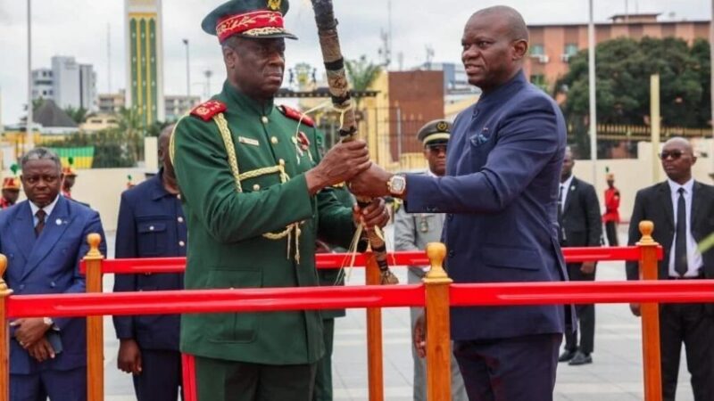 Gabon et Guinée-Bissau : une transition politique sous haute surveillance