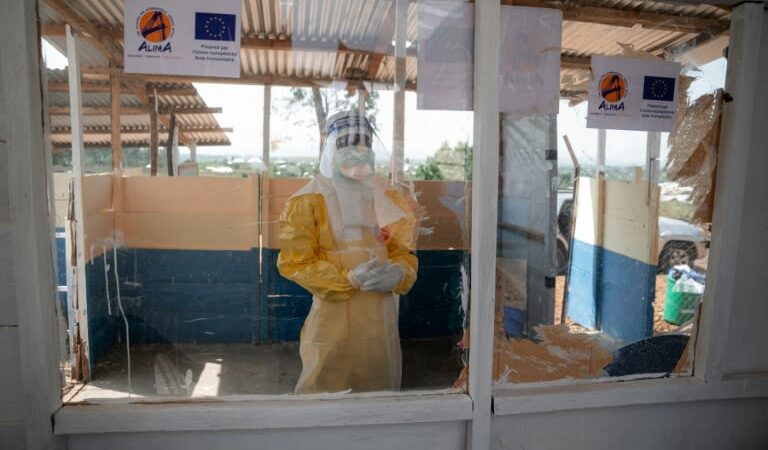 Épidémie d&rsquo;ebola en rdc : plus de 2000 morts et la menace d&rsquo;une crise historique