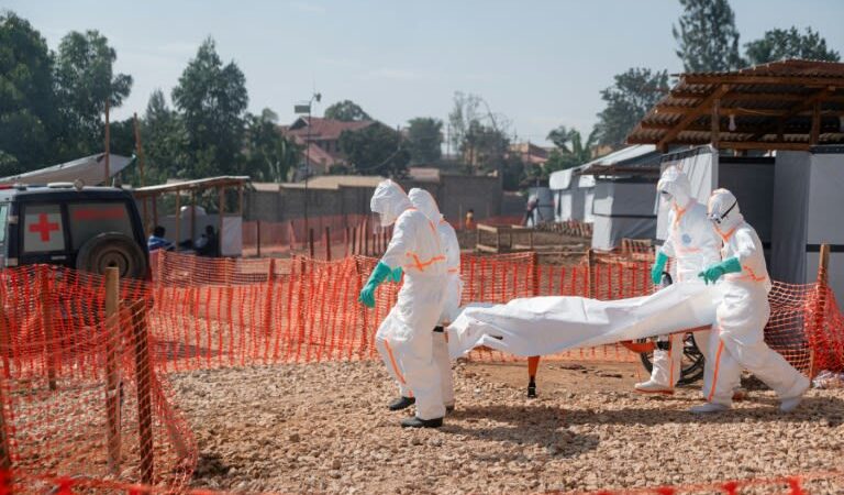 Ébola en rdc : la menace grandissante d&rsquo;une épidémie hors de contrôle