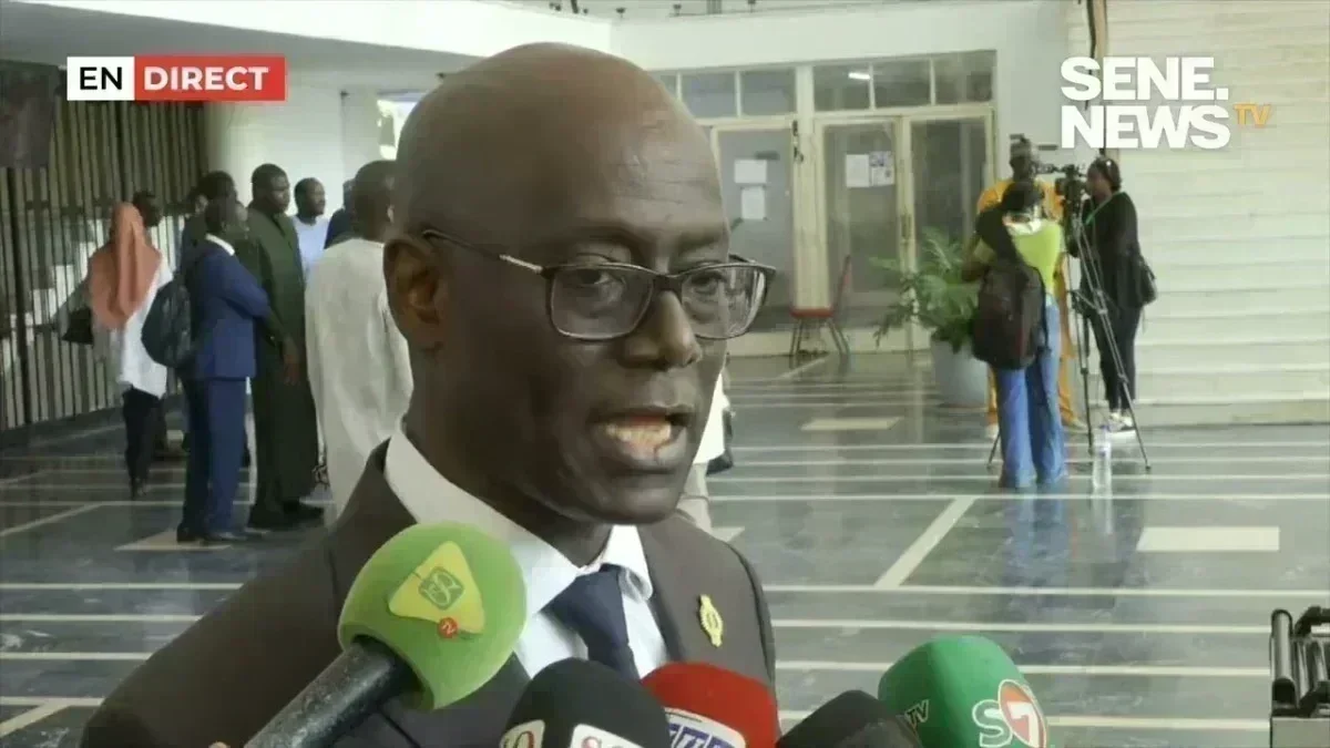 Révélations politiques majeures lors de la session parlementaire Thierno Alassane Sall fait des révélations sur Ousmane Sonko en session extraordinaire