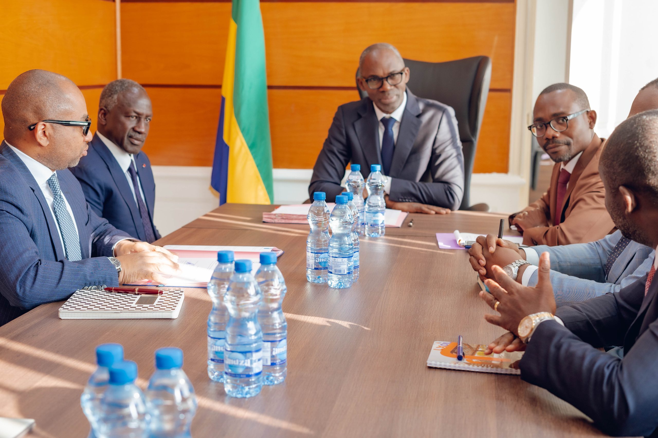 Au Gabon, le ministère de l&rsquo;Économie intègre le protocole de digitalisation du foncier porté par SNEDAI GROUPE
