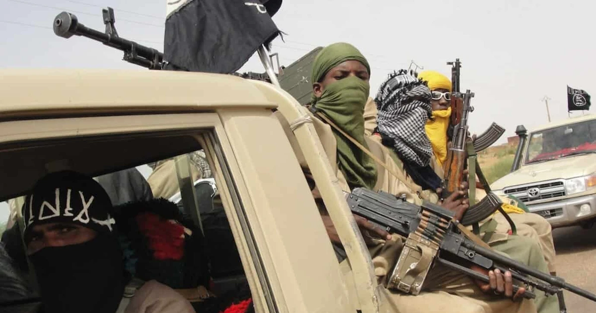 Le JNIM tend une embuscade meurtrière contre un convoi de l&rsquo;armée malienne et du Corps africain à Kaka