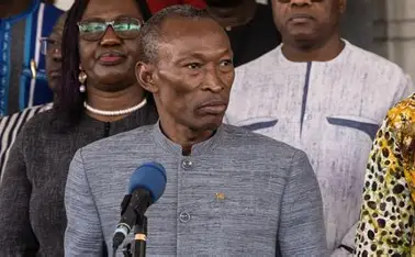 Au Burkina Faso, l&rsquo;ombre d&rsquo;une interdiction plane sur l&rsquo;ex-Premier ministre Kyélem de Tambèla