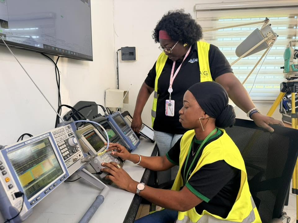 Le tournant décisif des fréquences radioélectriques en Côte d&rsquo;Ivoire