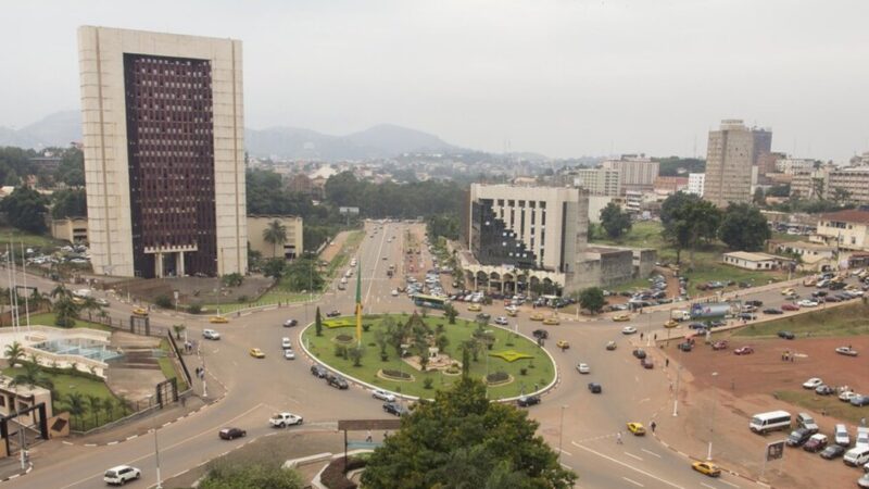 Cameroun : le régulateur frappe fort et suspend Vision 4 pour un mois dans l&rsquo;affaire Martinez Zogo