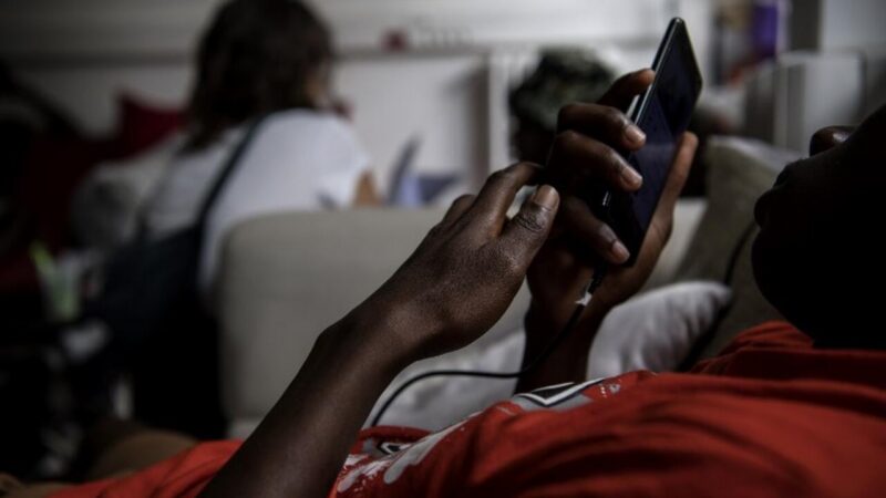Cameroun : la nouvelle donne douanière sur les téléphones pèse sur le pouvoir d&rsquo;achat des ménages