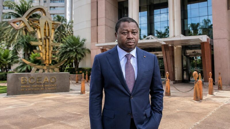 Commande publique et banques au Togo : quand les retards de paiement étranglent les entreprises