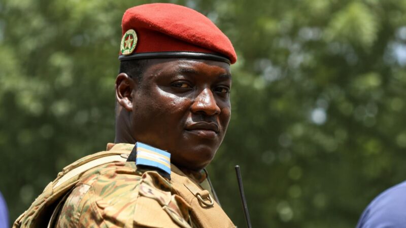 Burkina Faso : et si la nouvelle dette régionale de 100 milliards de FCFA aggravait la crise économique ?