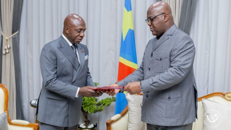 L&rsquo;Angola tend la main à Kinshasa : les réactions et les perspectives après le message de Lourenço