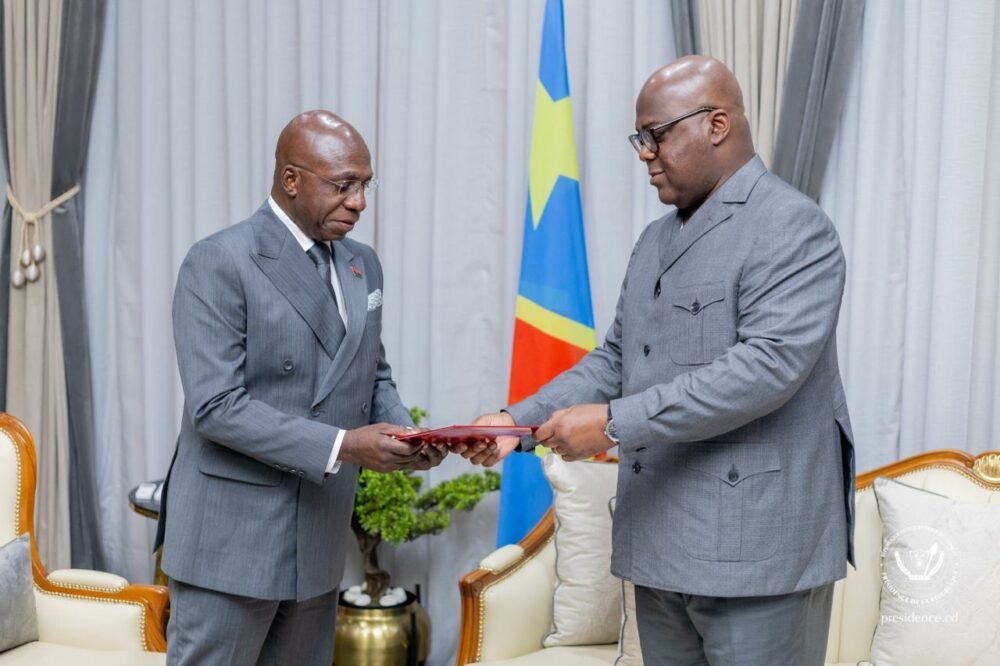 L&rsquo;Angola tend la main à Kinshasa : les réactions et les perspectives après le message de Lourenço