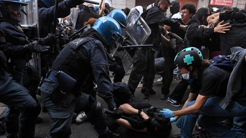 Italie : les violences urbaines peuvent-elles être endiguées sans sacrifier les libertés ?